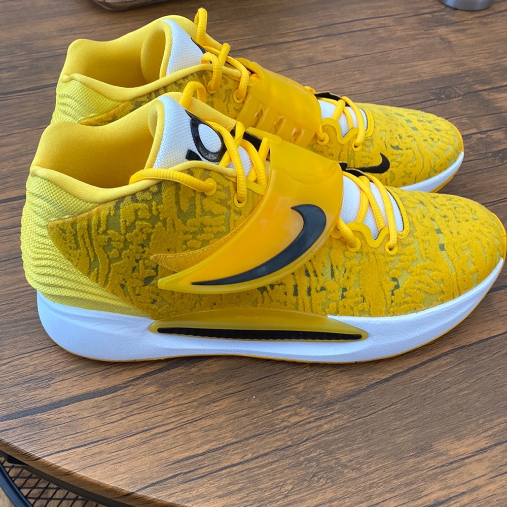 Nike KD 14 TB size 14